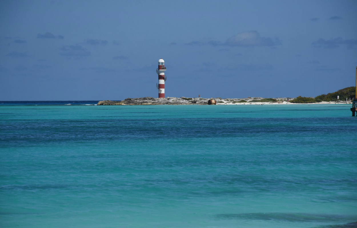 Más de 8 millones de turistas cancelaron su viaje a Quintana Roo por crisis de Covid-19