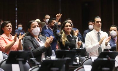 Los diputados de Morena defienden a México