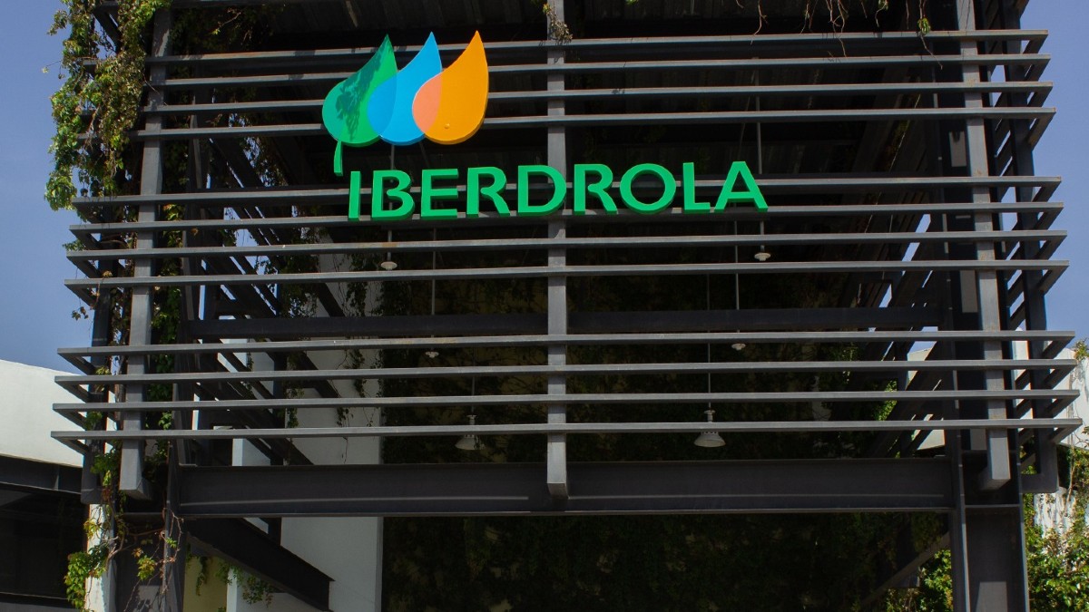 Es mucho más fuerte Iberdrola en Nuevo León que la CFE, asegura AMLO