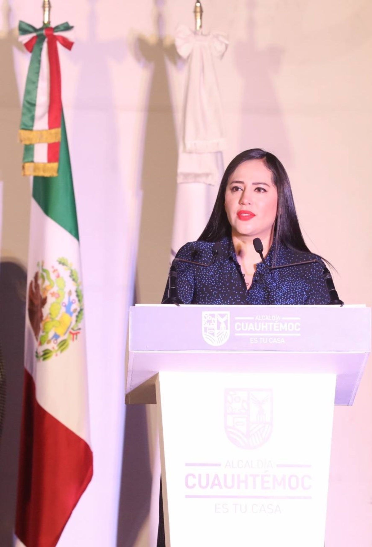 Sandra Cuevas promete siete acciones de gobierno para octubre próximo
