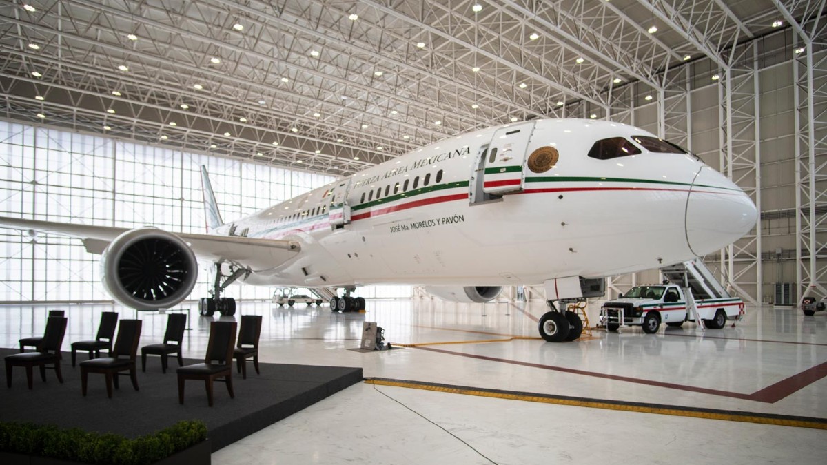 AMLO ofrece el avión presidencial a Argentina con facilidades de pago