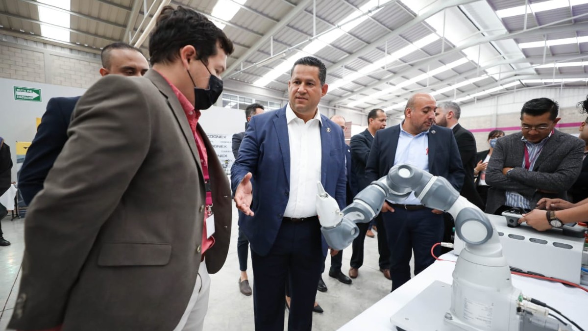 La innovación en manufactura sigue creciendo en Guanajuato con la expansión de Fives DyAG: Diego Sinhue Rodríguez 