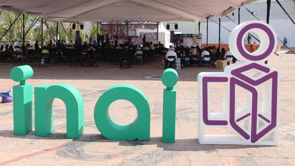 INAI ordena al PRD dar información sobre denuncia contra Ebrar, Sheinbaum y Augusto López por actos anticipados de campaña