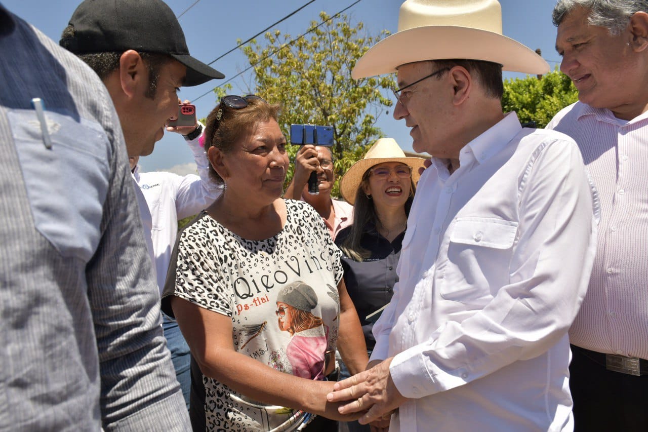 “No regatearemos el apoyo a las familias de Guaymas y Empalme”: Alfonso Durazo