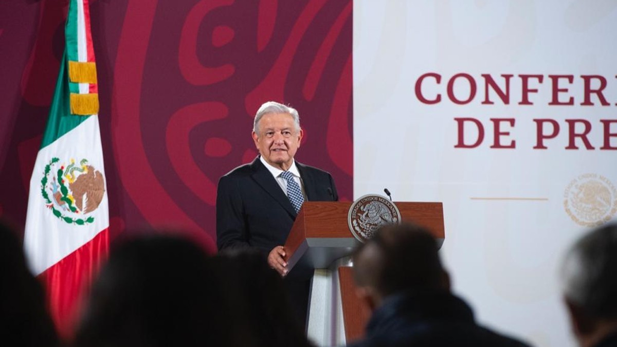 Me da gusto que Delfina Gómez sea la candidata a gobernadora del Estado de México: AMLO