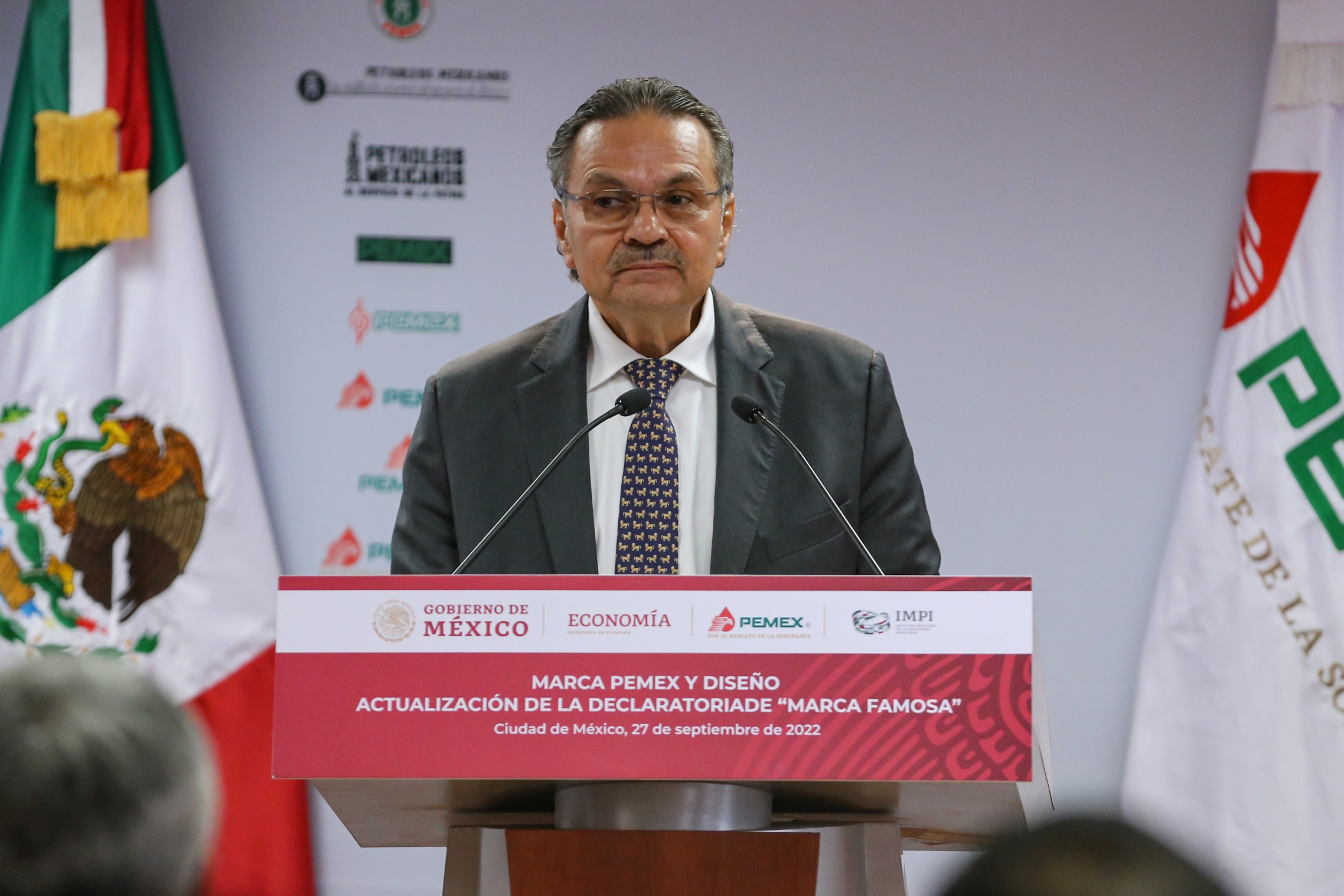 <strong>Pemex es reconocida como una marca famosa</strong><strong><br></strong>” class=”dnp-related__img” itemProp=”contentUrl” /> </a></figure><div class=
