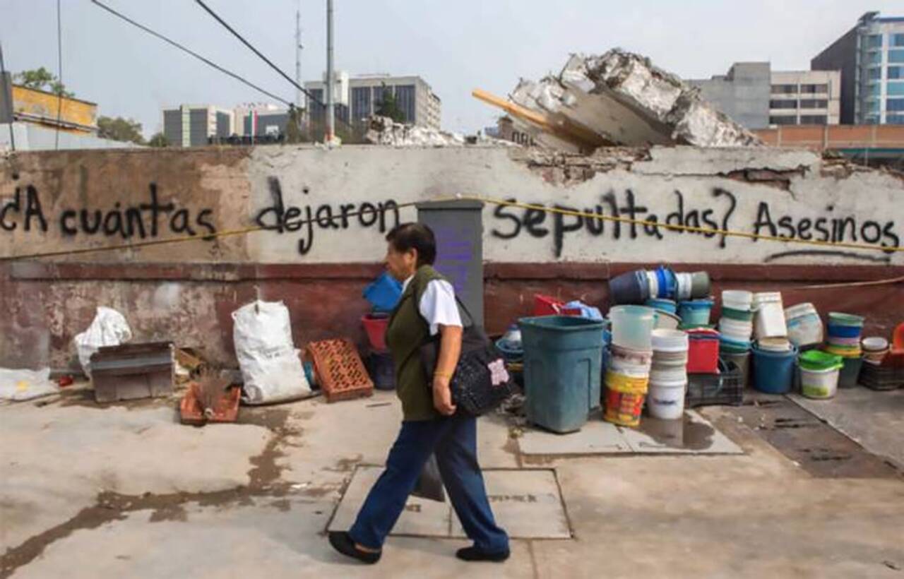 La calle de Chimalpopoca vivió un derrumbe marcado por los escombros de la impunidad en la Ciudad de México