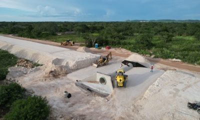 Cenotes donde se construye el Tren Maya se protegerán con segundos pisos: AMLO