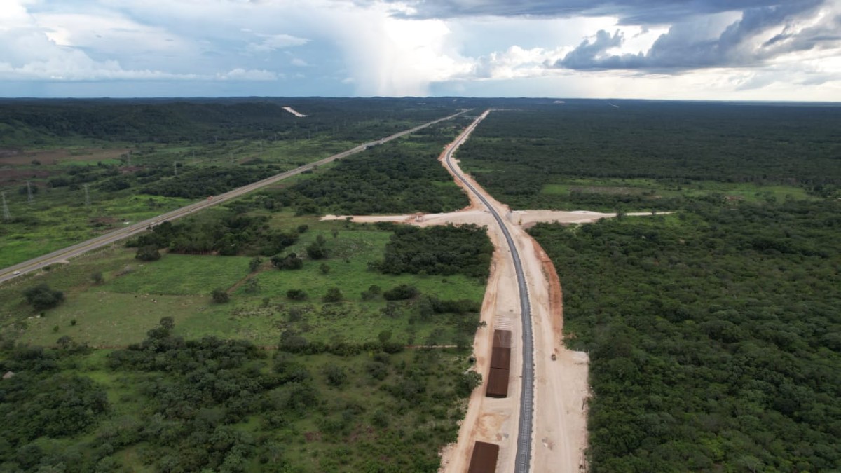 Fonatur entrega a Sedena los datos técnicos sobre lineamientos de todos los tramos del Tren Maya