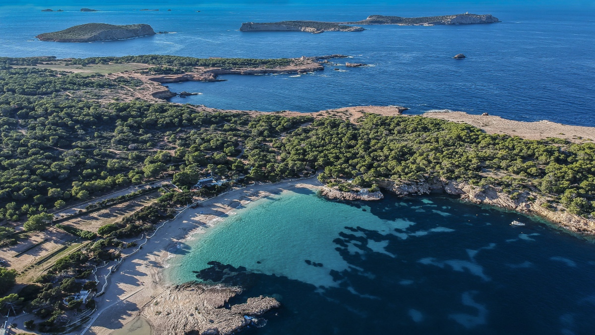 Ibiza presume sus encantos en la World Travel Market 2022