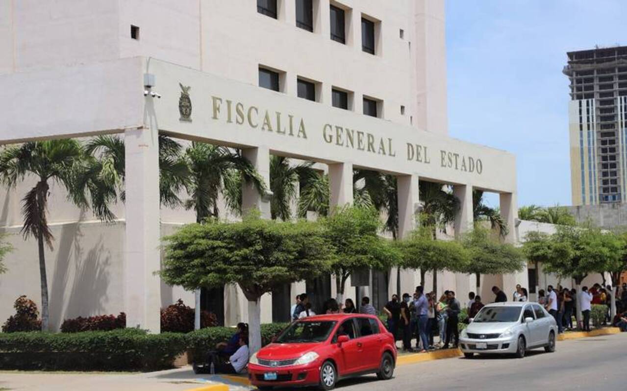 Un grupo de ciudadanos denuncia penalmente al Fiscalía de Sinaloa por ocultar 15 expedientes de corrupción