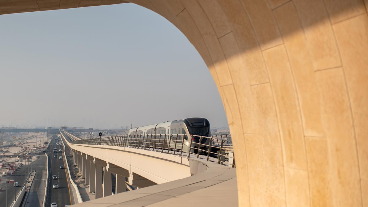Orgullo mexicano: Egresado de la Ibero diseñó el metro de Qatar
