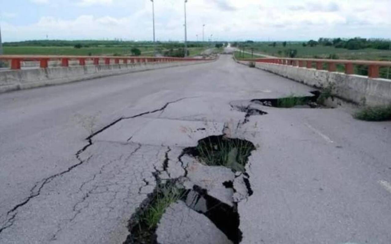 Un puente vehicular roto inaugurado por Felipe Calderón en Tamaulipas cumple 12 años sin conclusión