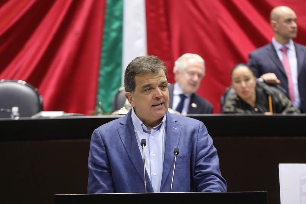 Xavier González Zirión acusa que la jefe de gobierno de la CDMX gasta el presupuesto del Metro en su campaña presidencial
