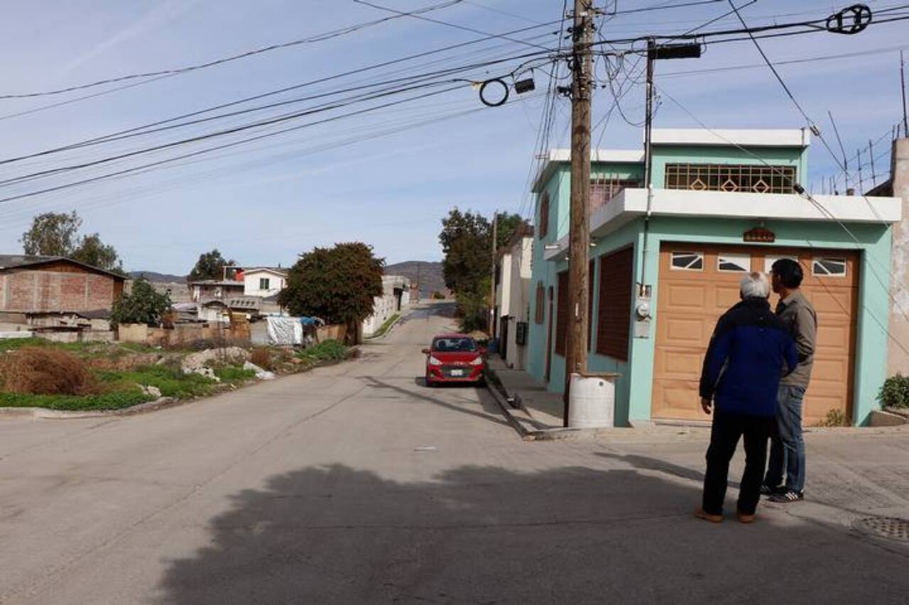 Hay familias asentadas sobre el acueducto de Tijuana que viven en riesgo si colapsa la tubería