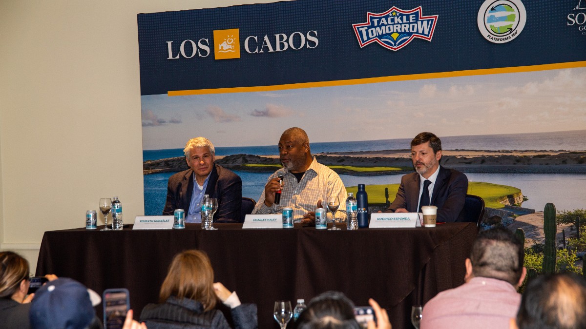 Las estrellas de la NFL impulsarán la educación y el turismo de Los Cabos
