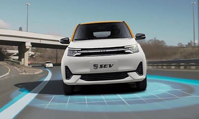 BBVA firma alianza con SEV para ofrecer financiamiento de autos eléctricos