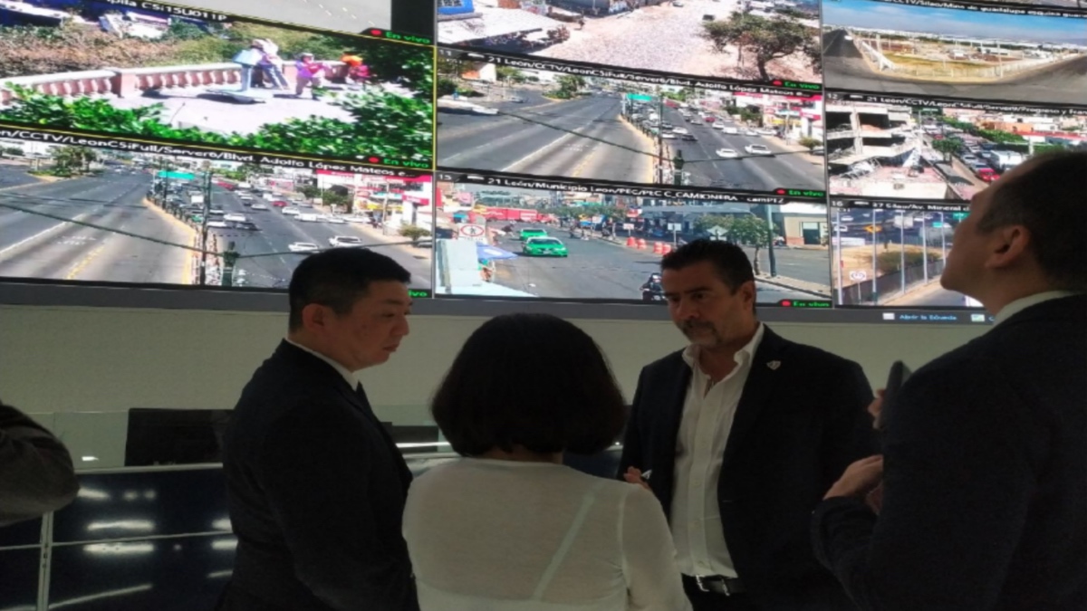 Gobierno de Guanajuato muestra resultados del Sistema Estatal C5i a la JICA y al Cónsul de Japón