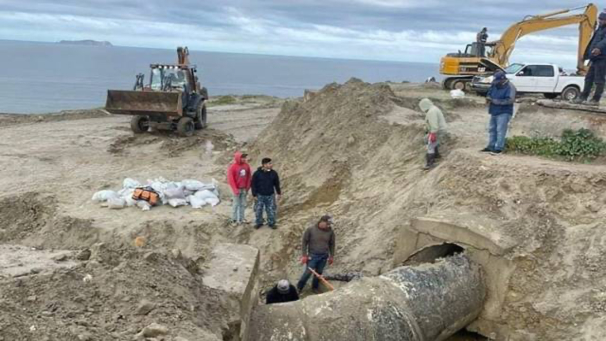 Aumenta contaminación en Playas de Tijuana por derrame de aguas negras
