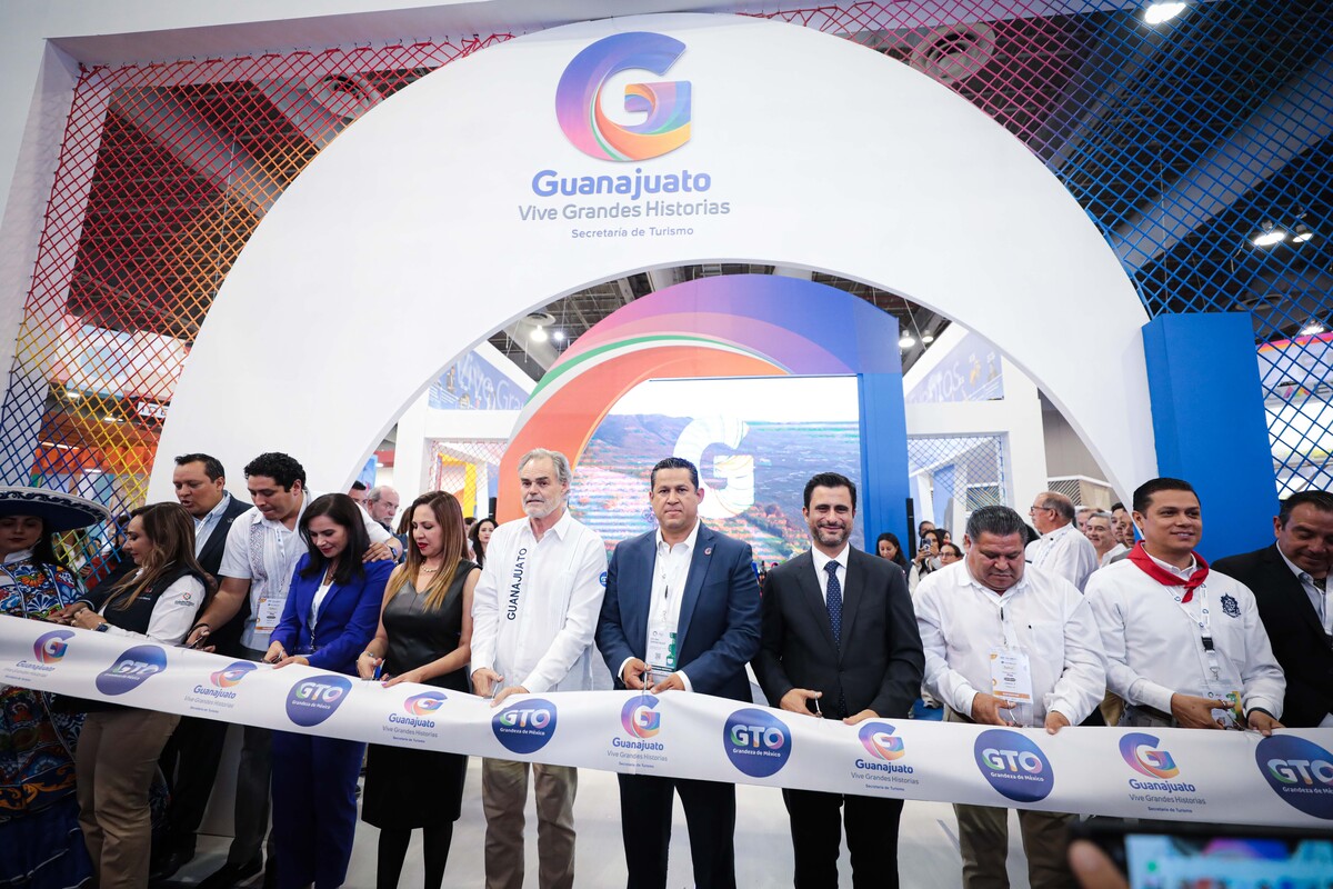 Guanajuato tendrá un gran año en turismo, gracias a los trabajadores que atienden a los visitantes: Diego Sinhue Rodríguez