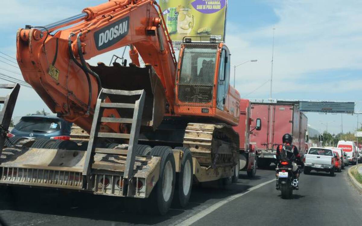 Los transportistas exigen alto a extorsiones en carreteras guanajuatenses