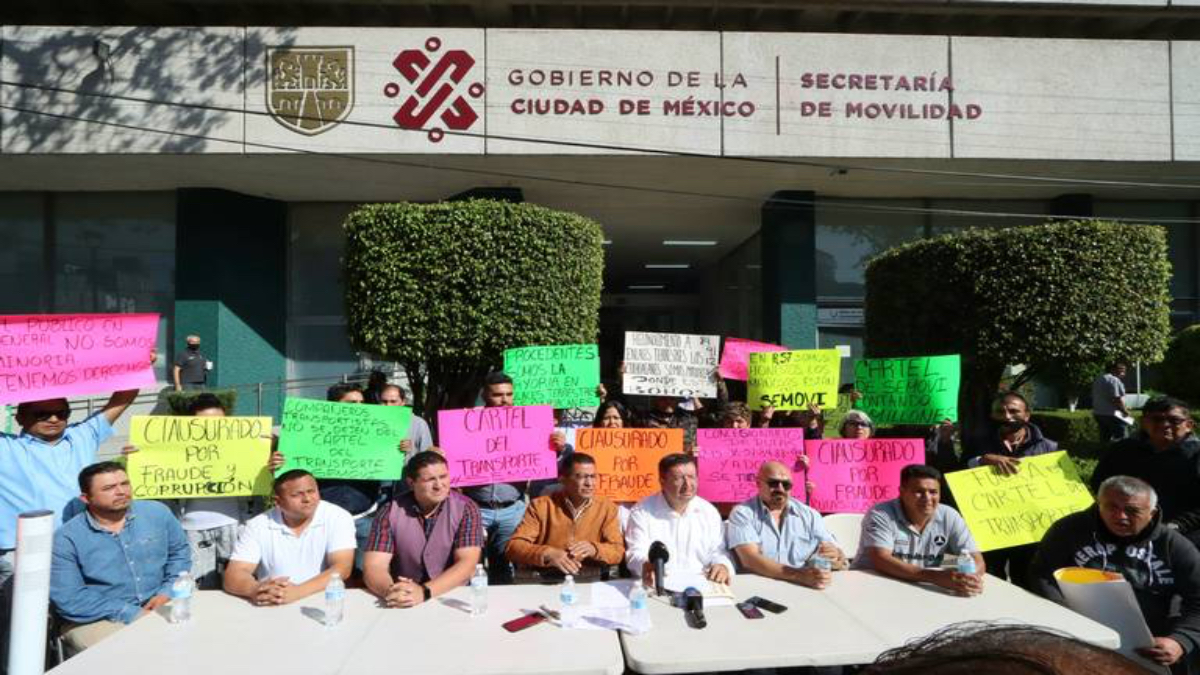 Microbuseros de Los Culhuacanes se resisten a mejorar e integrarse a una sola empresa: Semovi