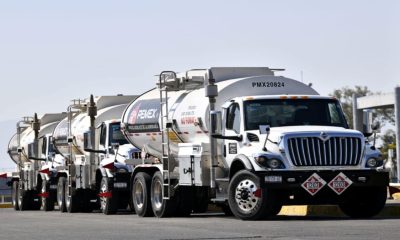 Pemex regala millones en gasolina a 13 estados y ametralladoras para la Sedena