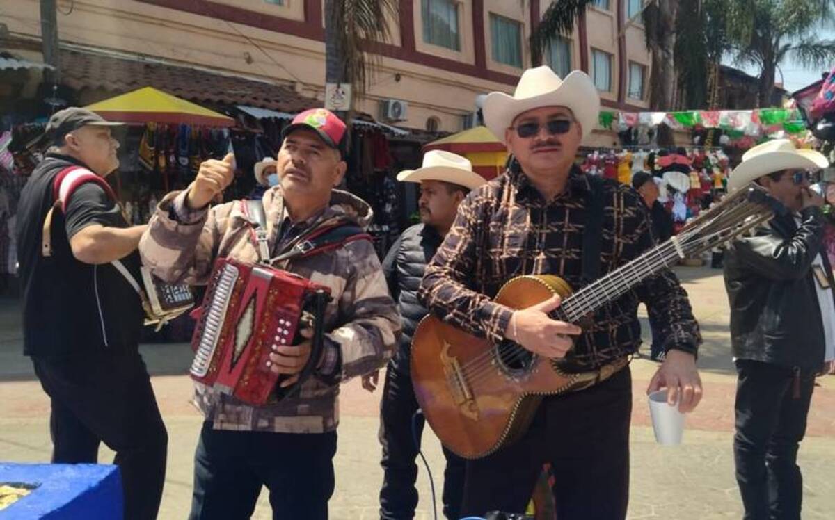 Las alertas de viajes de Estados Unidos afectan a músicos ambulantes de Tijuana