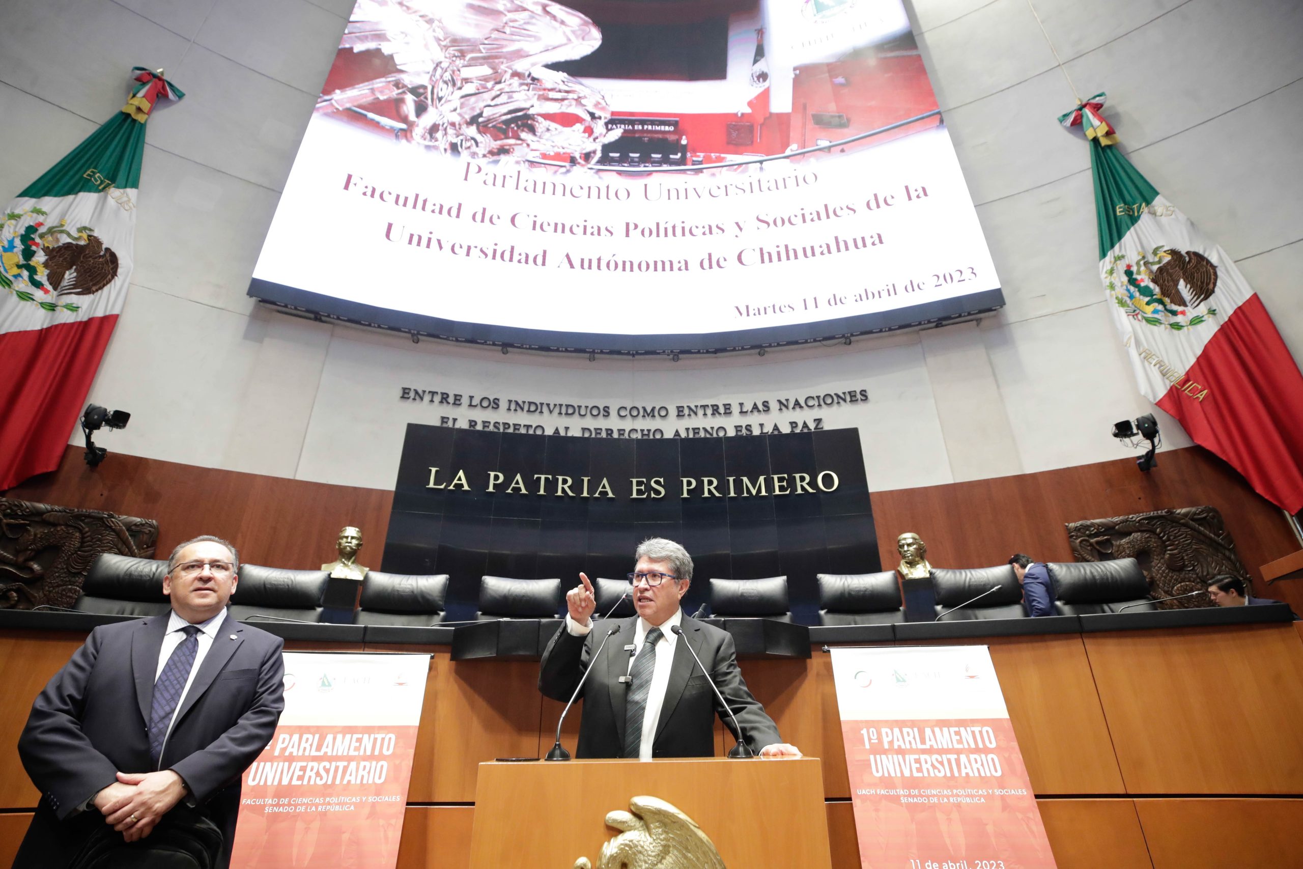 México necesita de nuevos líderes que enfrenten los grandes retos: Ricardo Monreal 