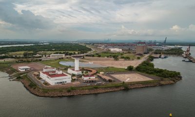 La Autoridad Portuaria de Lázaro Cárdenas gasta millones en obsequios de lujo para visitantes distinguidos