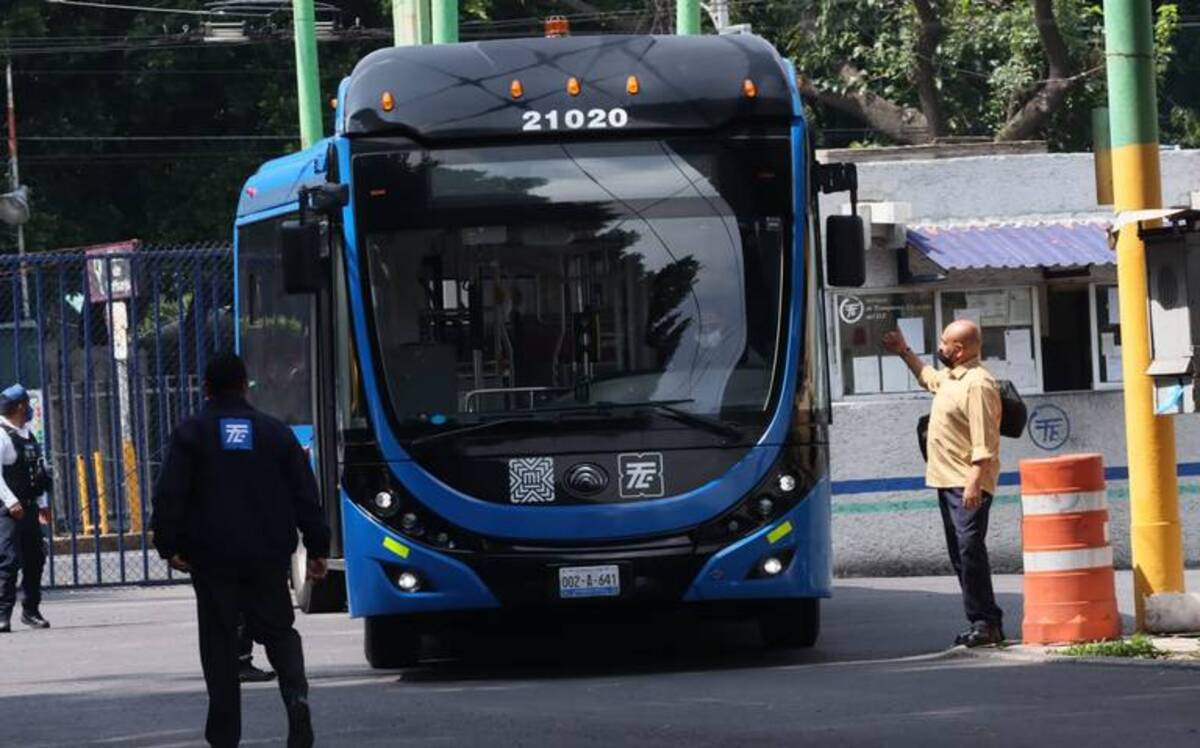 El Trolebús de la Ciudad de México tiene a sus dos primeras conductoras