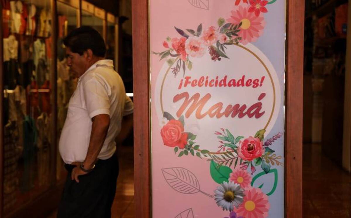 Los comerciantes de Morelia esperan ventas por más de 400 mdp por el Día de las Madres
