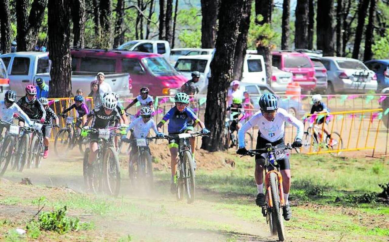 La pista ciclista de Acatlán detona el turismo deportivo en Hidalgo