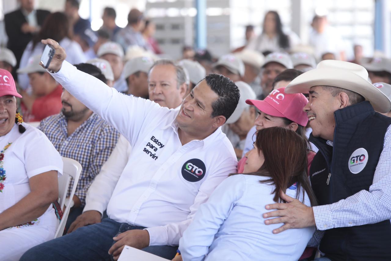 Diego Sinhue Rodríguez asegura que cumplió las promesas se campaña con la entrega de obras por más de 215.2 mdp en Cortazar