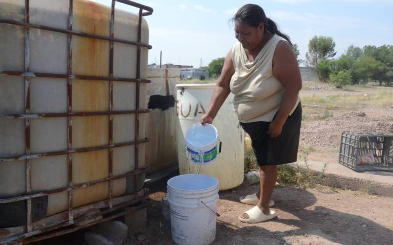 Juez ordena suministrar agua potable a habitantes de 154 colonias de Ecatepec en el Estado de México