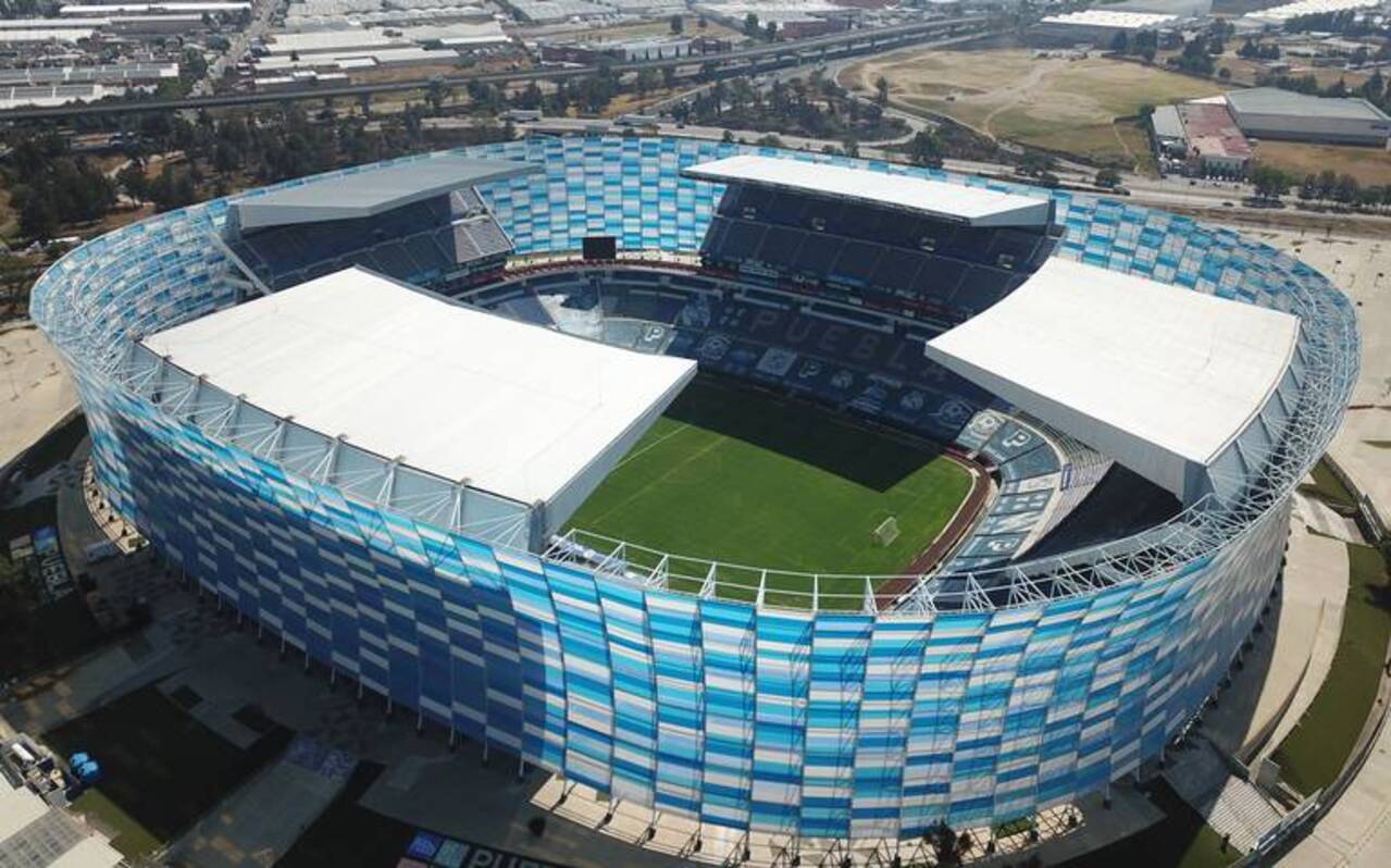 El gobierno de Sergio Salomón Céspedes concesionará los estadios del Club Puebla y Pericos