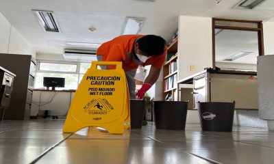 UNITYEL imparte taller para que las personas de limpieza se actualicen y obtengan mejores trabajos