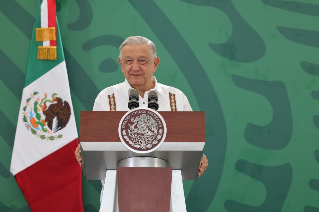 La presidenta de la SCJN contrató a uno de los brazos derechos de García Luna: AMLO