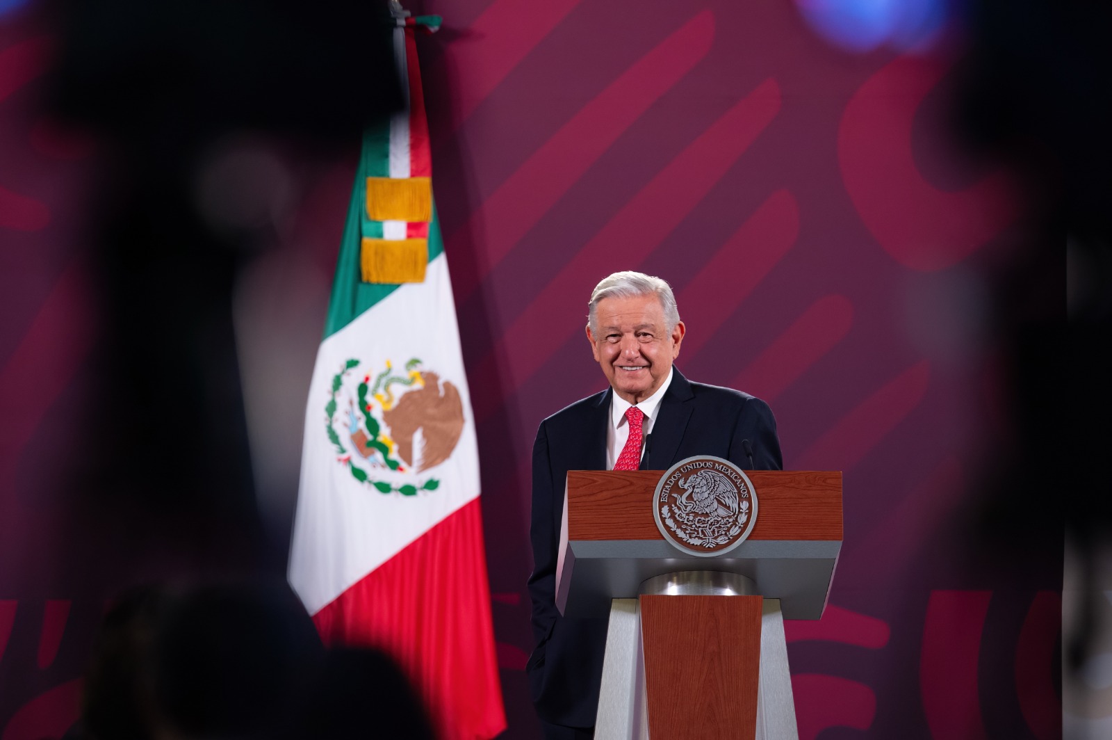La propuesta del republicano Ron DeSantis de enviar militares a México es  publicidad y politiquería: AMLO