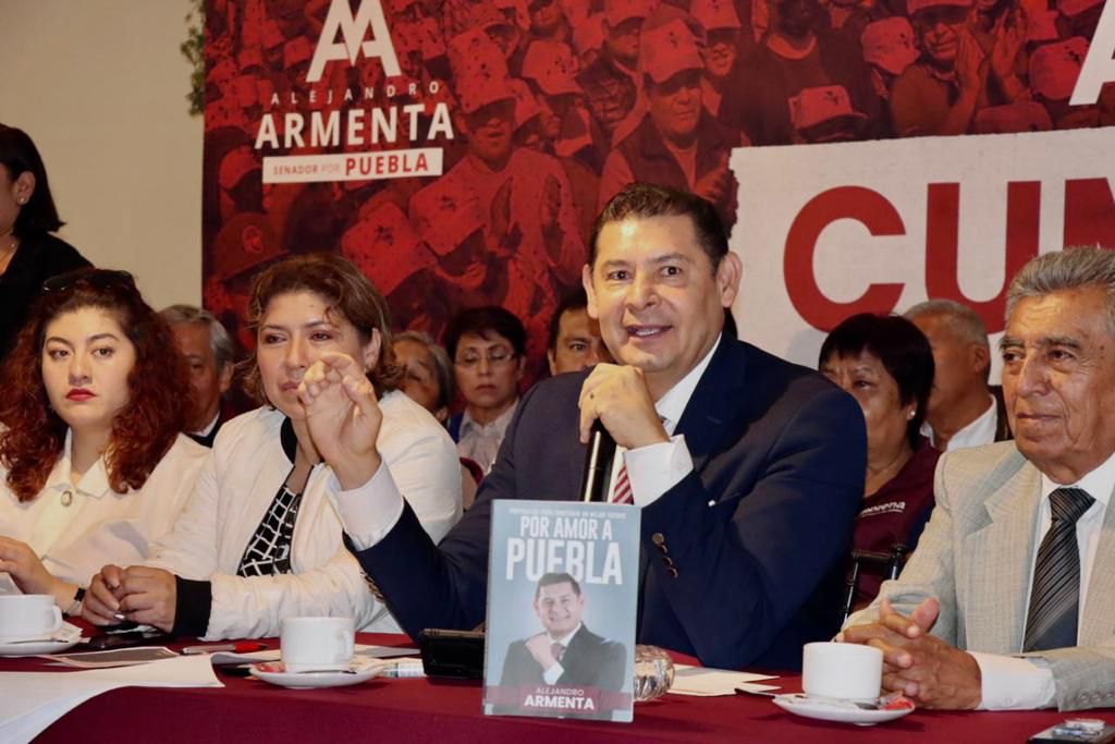 La presidenta de la SCJN defiende 40 privilegios de los que gozan los ministros: Alejandro Armenta