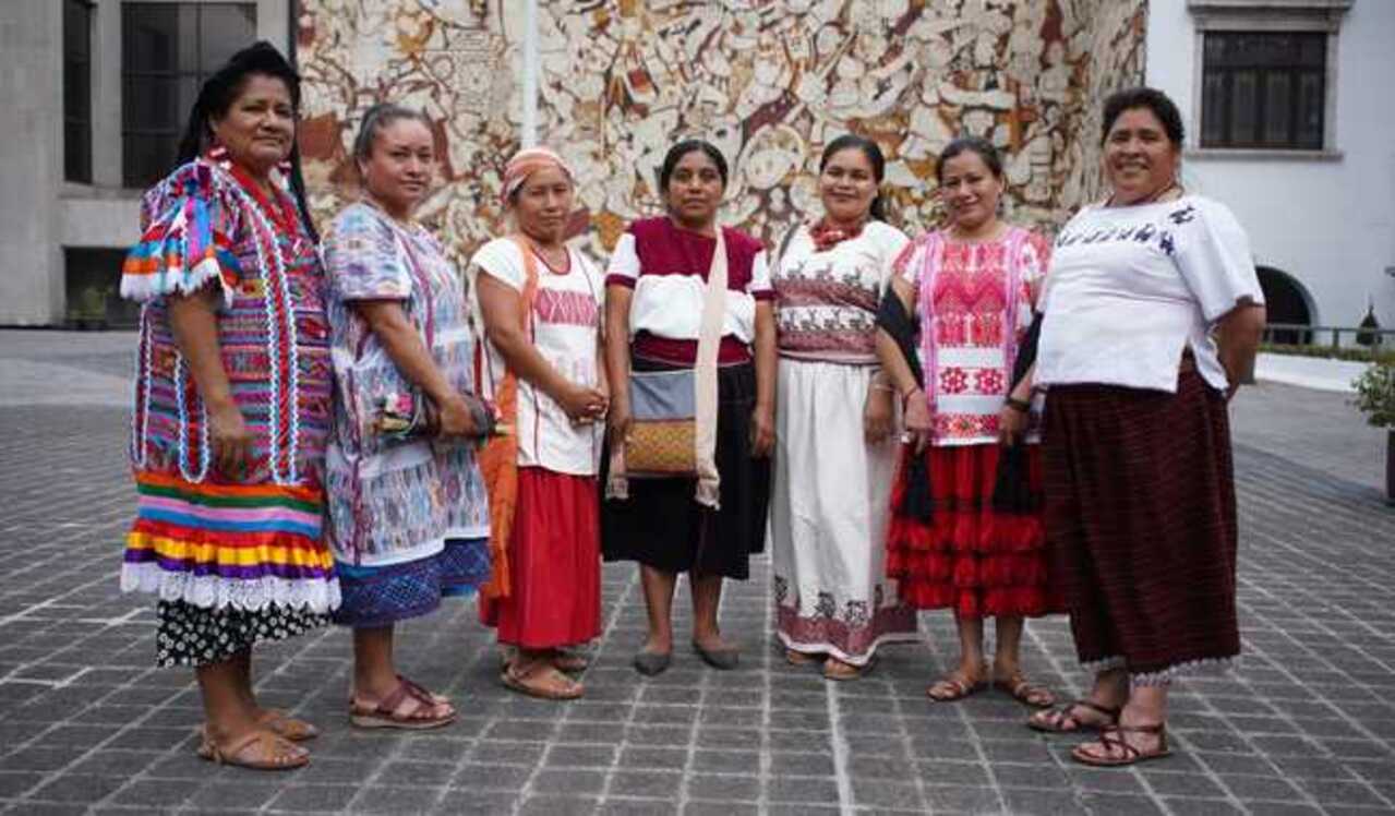Mujeres artesanas mexicanas recorren siete ciudades de Estados Unidos