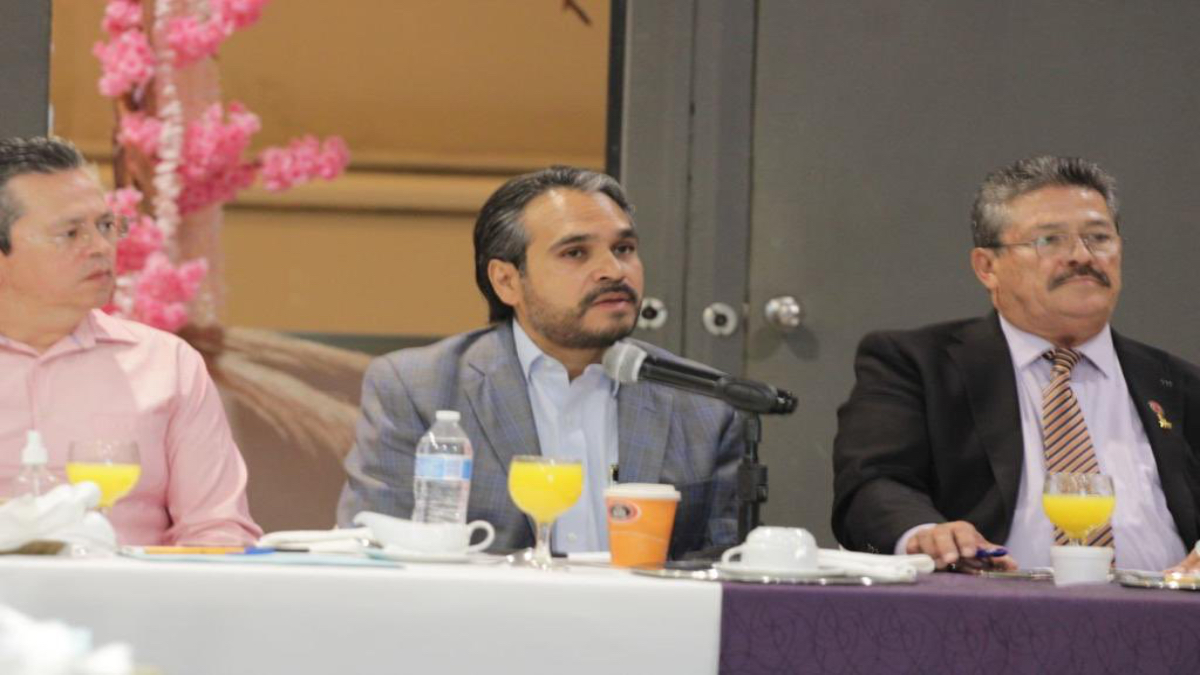 Sergio Mario asegura que los préstamos del Congreso de Sinaloa deben tener transparencia