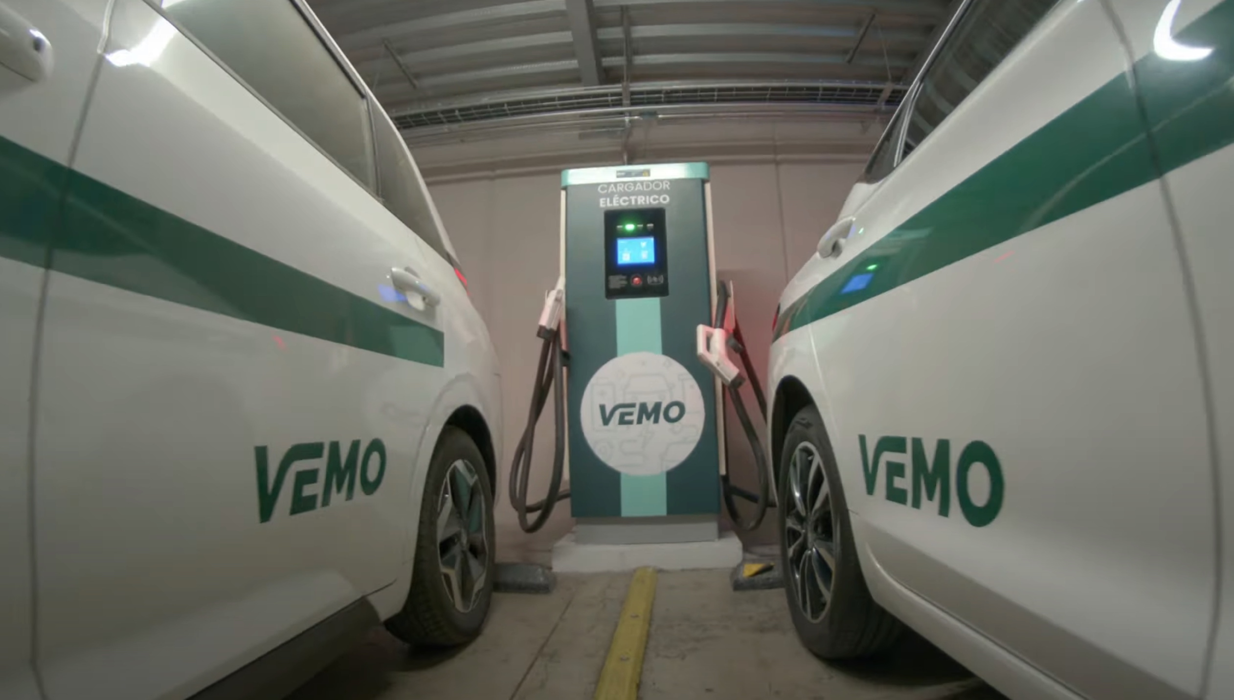 Polanco estrena estación de recarga para autos eléctricos con ayuda de VEMO