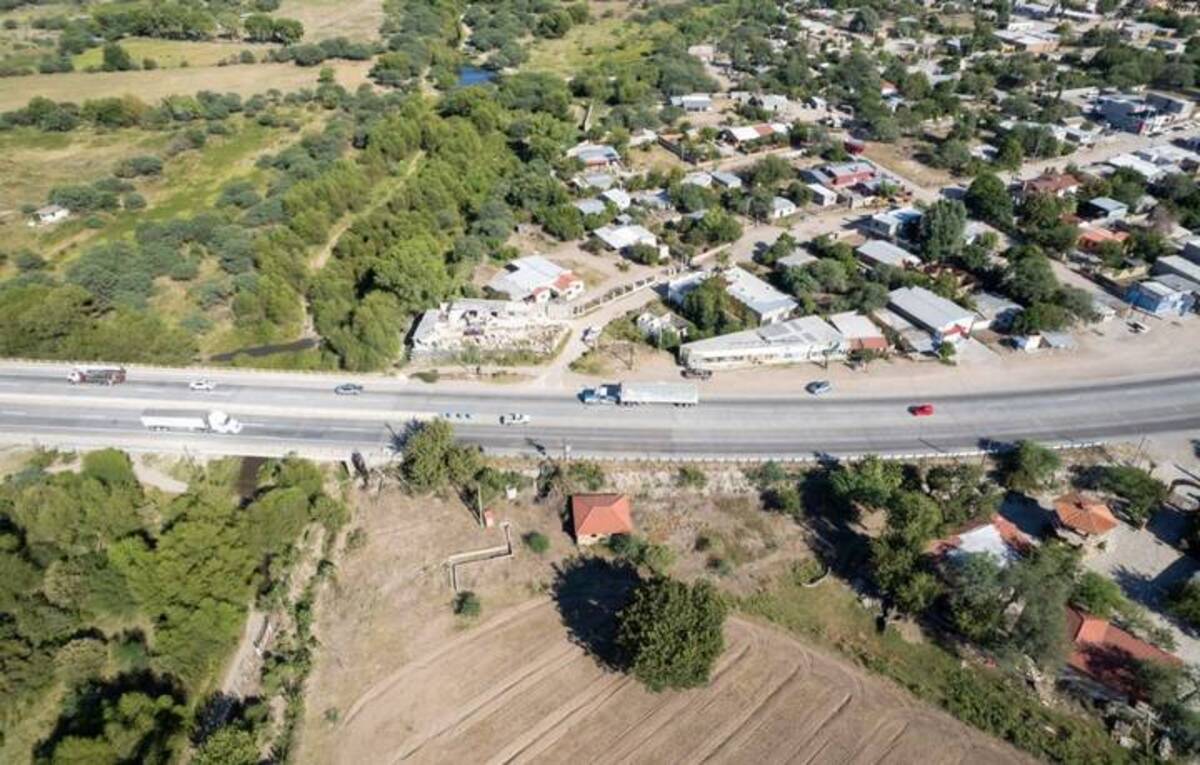 El proyecto ferroviario de Ímuris a Nogales amenaza el santuario de luciérnagas