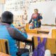 La "Maestra Vero" cruza de sur a norte para dar clase en la comunidad La Rosa (Tlaxco)