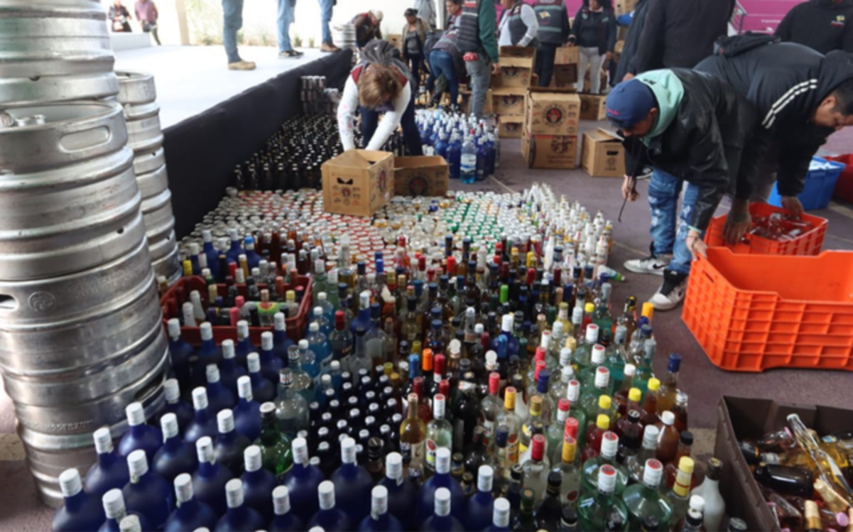 La UAM hará experimentos con el alcohol decomisado en chelerías de Iztapalapa