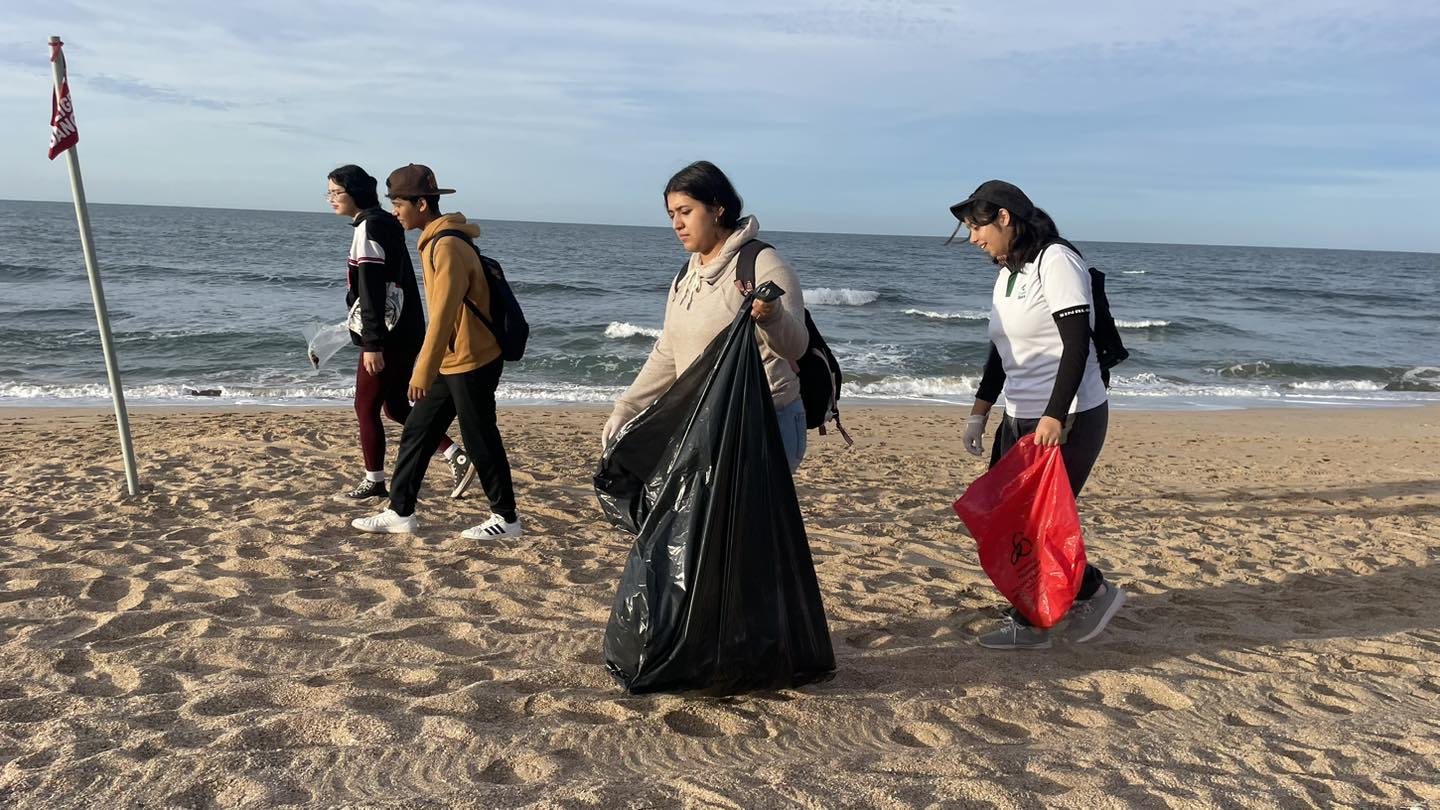 Recolectan más de 117 mil kilos de basura en las playas de Mazatlán