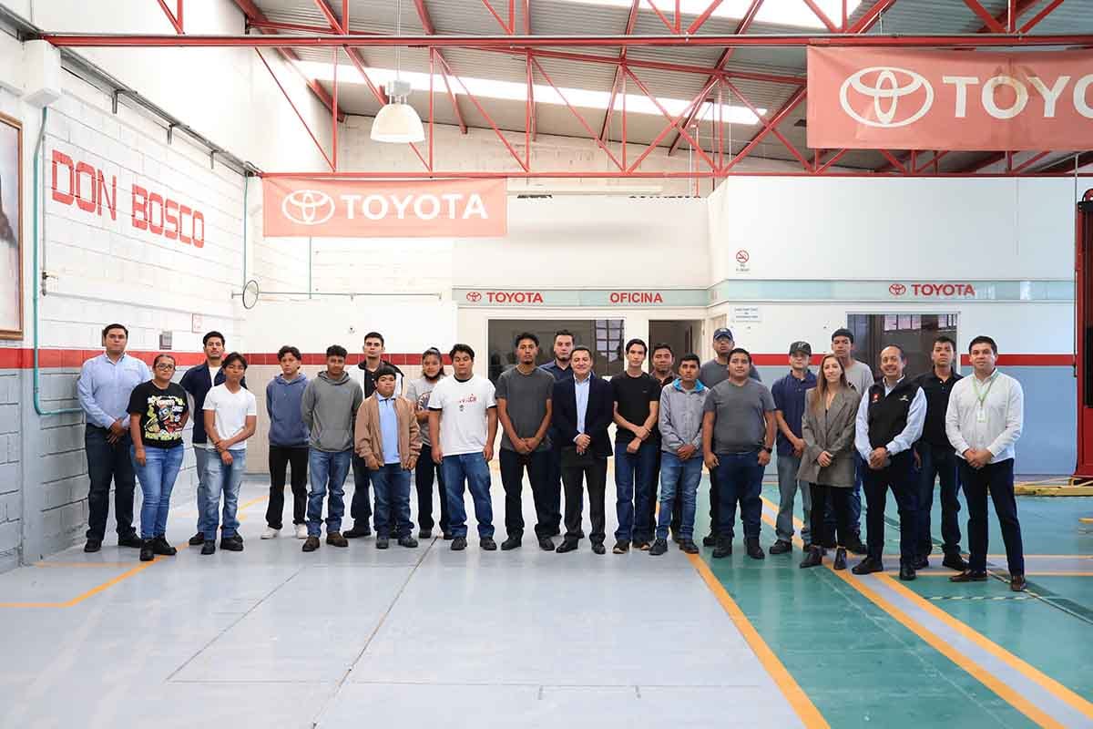 El Icat y 4 empresas más capacitarán a jóvenes de San Luis Potosí en formación automotriz