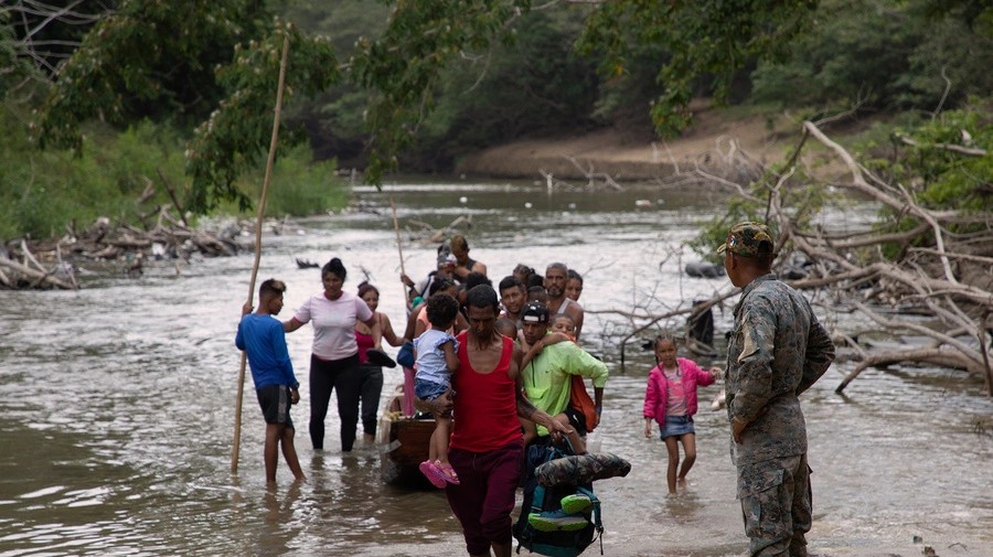 La presidenta del Senado de la República exige mejorar las condiciones de los migrantes de Centroamérica y El Caribe