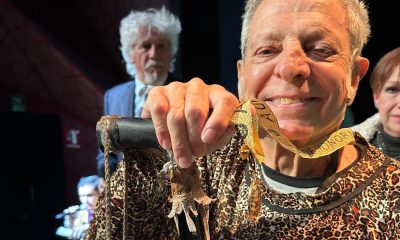 Reconocen 50 años de trayectoria del actor César Bono con la Medalla de Oro Eduardo Arozamena
